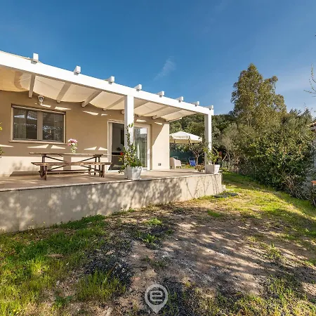 Holiday home Crystal Waters House Villasimius