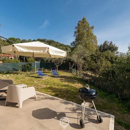 Holiday home Crystal Waters House *